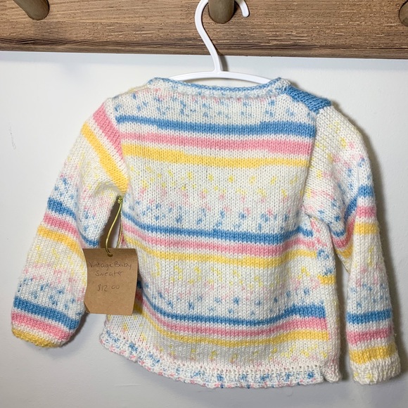 Hand knit baby sweater - Picture 2 of 2